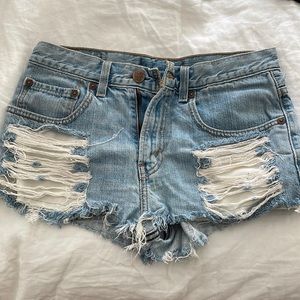 Levis cutoff shorts